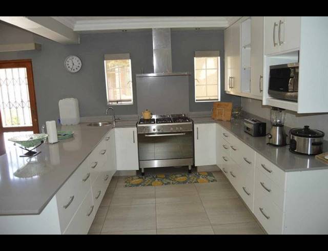 3 BEDROOM HOUSE FOR SALE IN BRACKENDOWNS